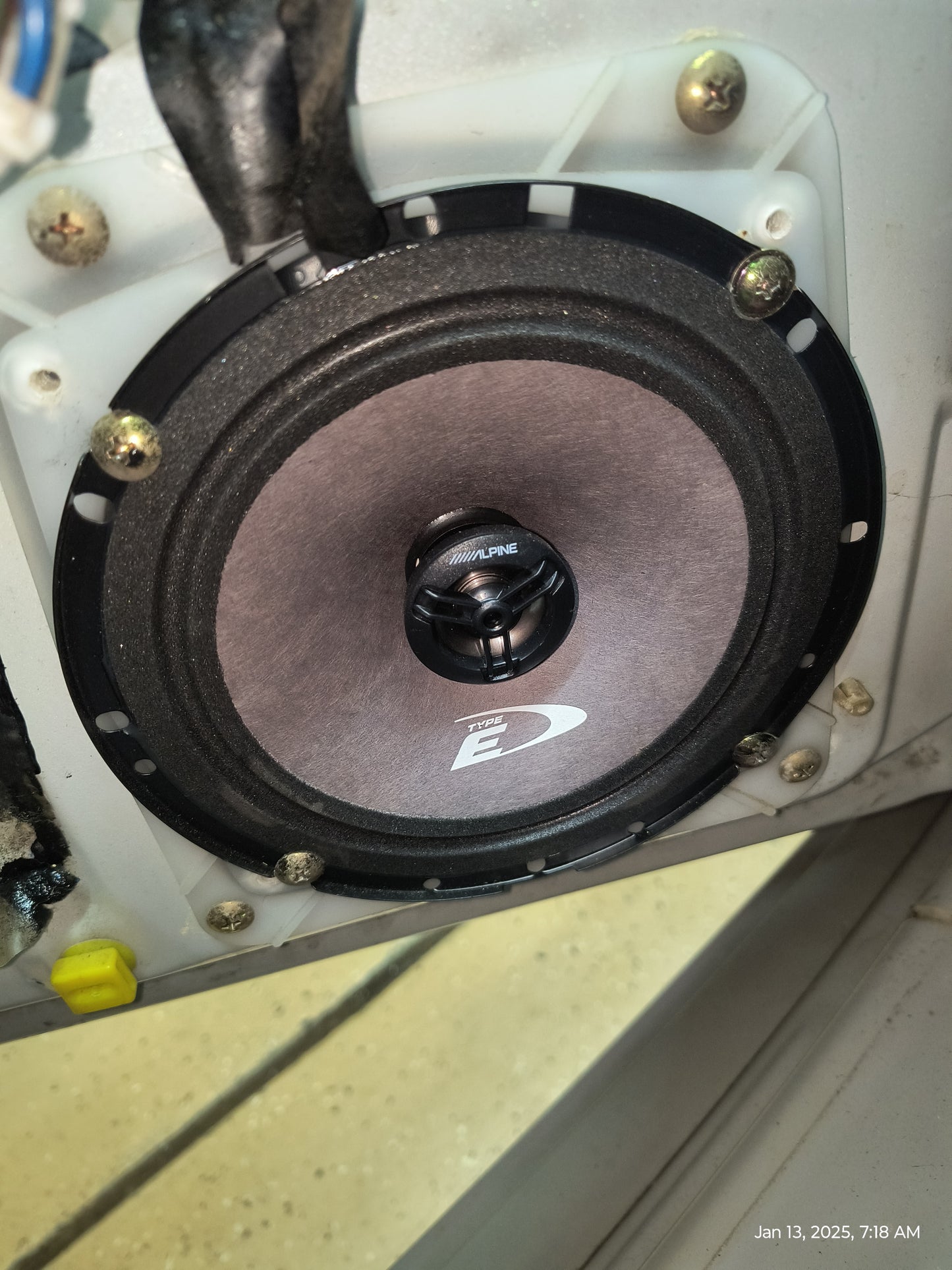 Alpine Car Speakers(2x 6" and 2x 6" x 9")