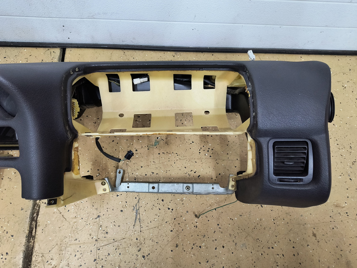 97-99 3000GT True Black Dash "Partially Gutted"