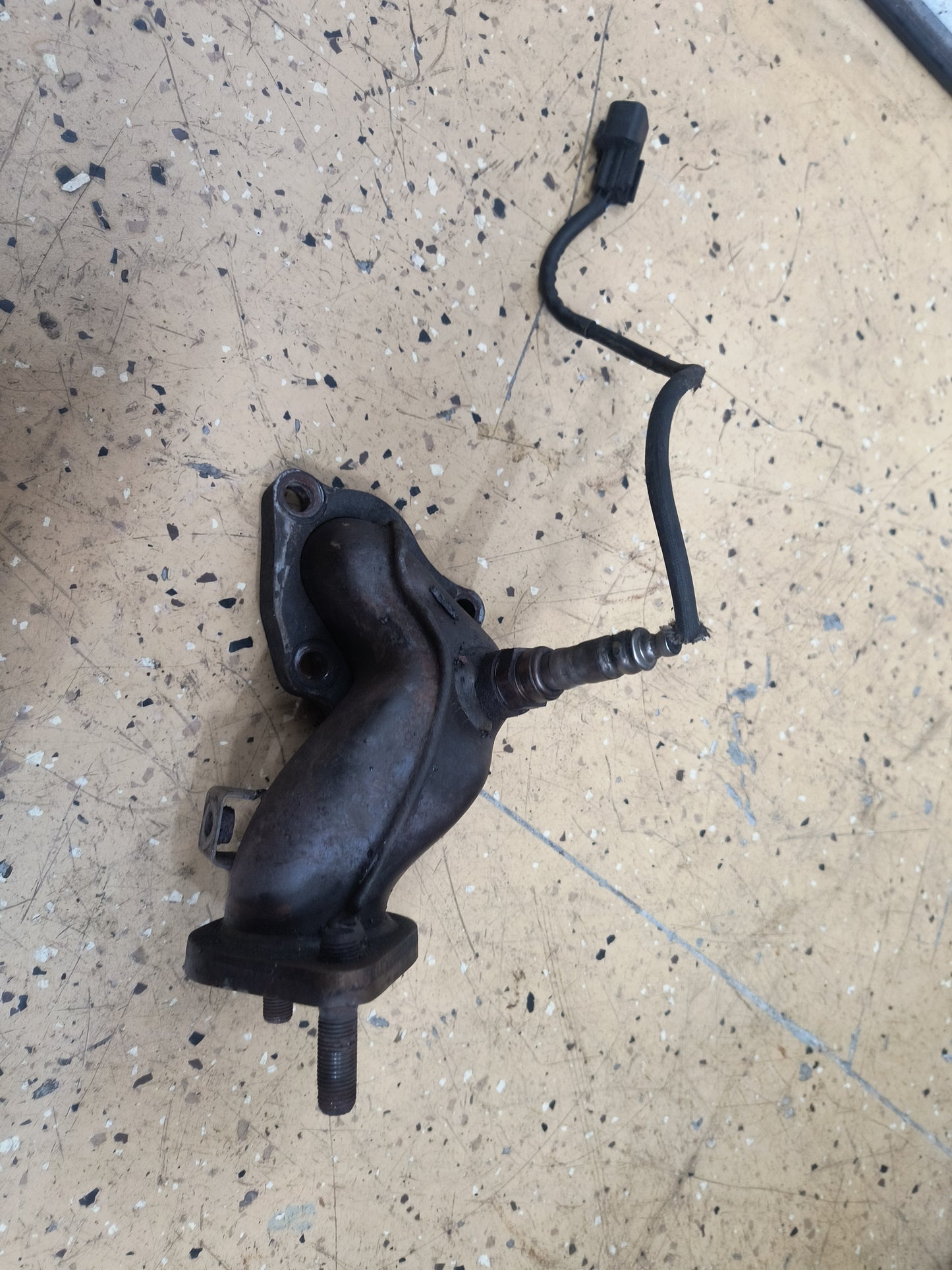 3000GT VR4 / Dodge Stealth TT Front Turbo O2 Housing