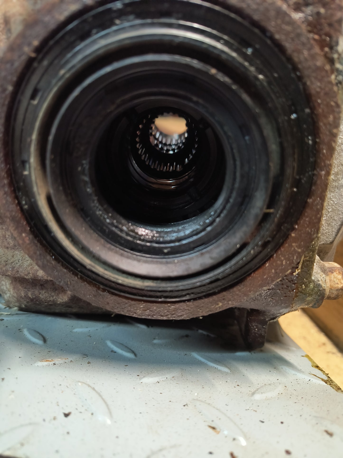 94 - 99 3000GT VR4 / Dodge Stealth TT 6 Speed Rear Differential J4G 3.307 LSD