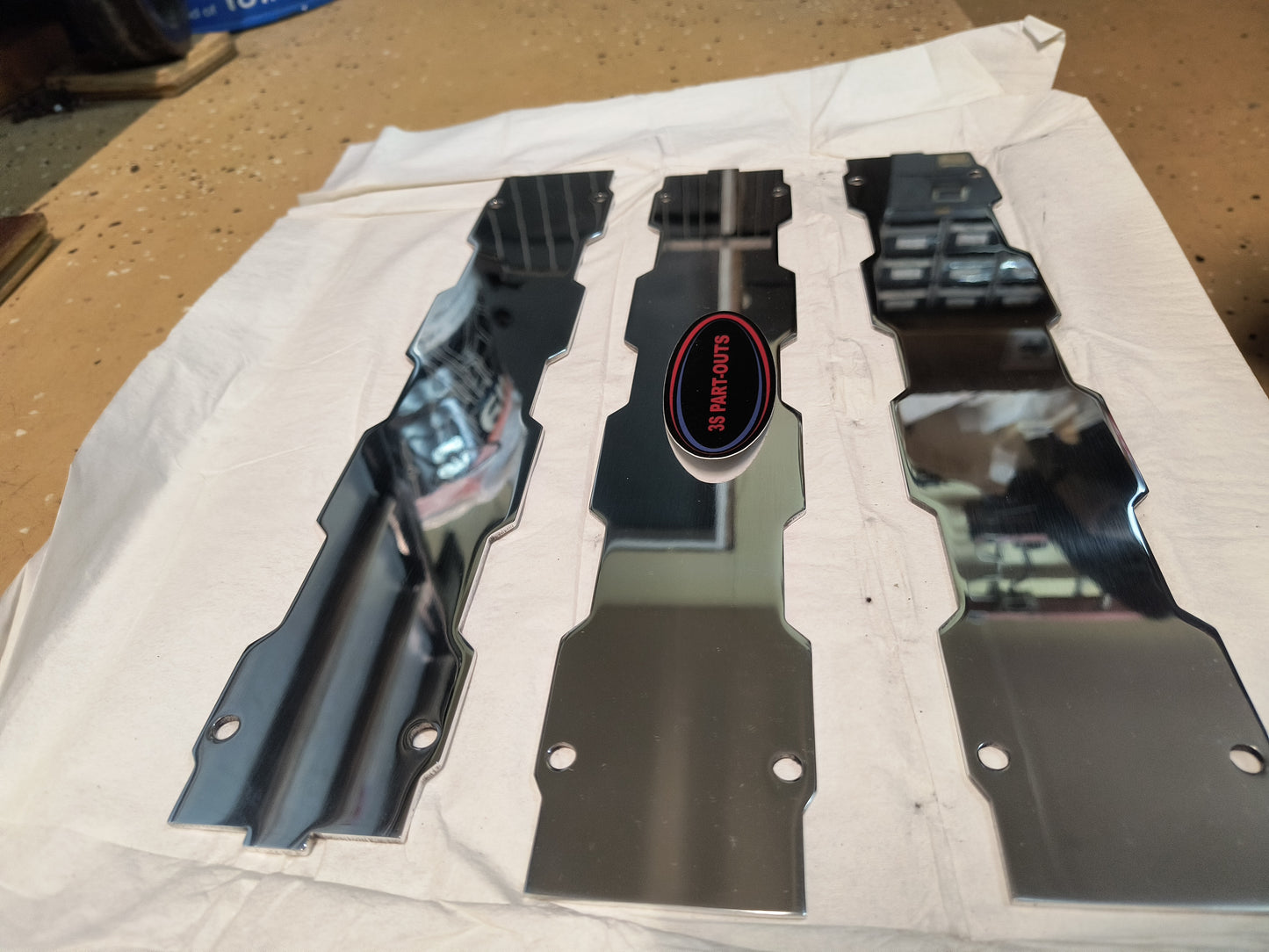 3000GT / Dodge Stealth Front Spark Plug Cover - Polished