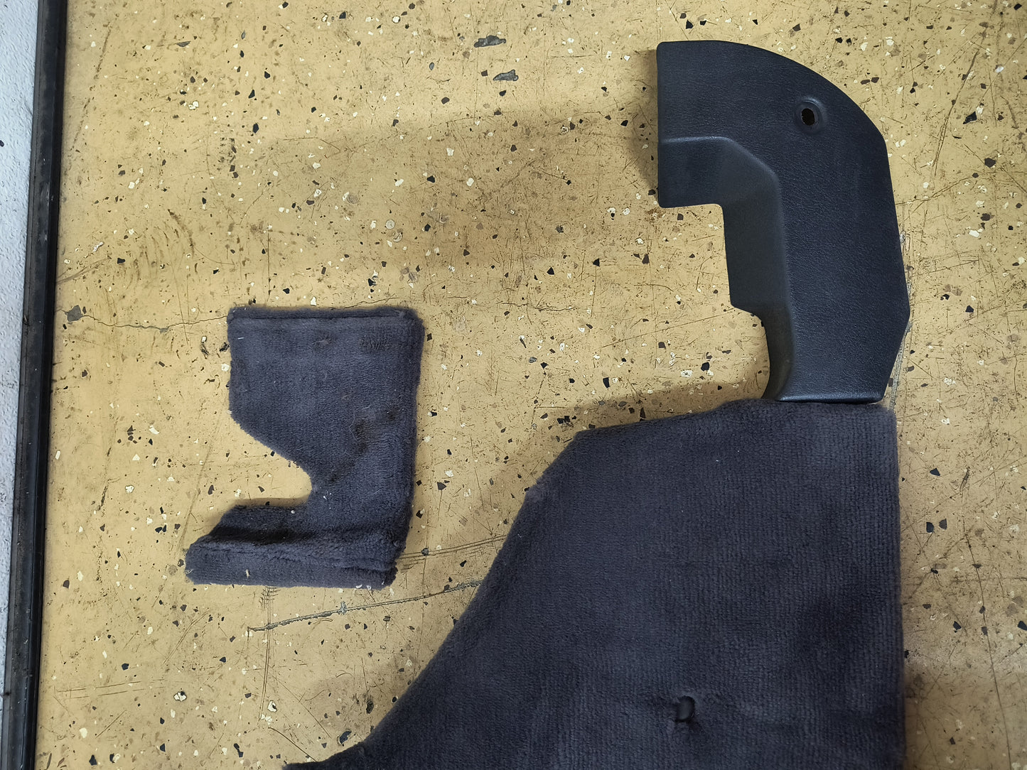 3000GT VR4 / Dodge Stealth TT Center Console Carpets (Set of 3)