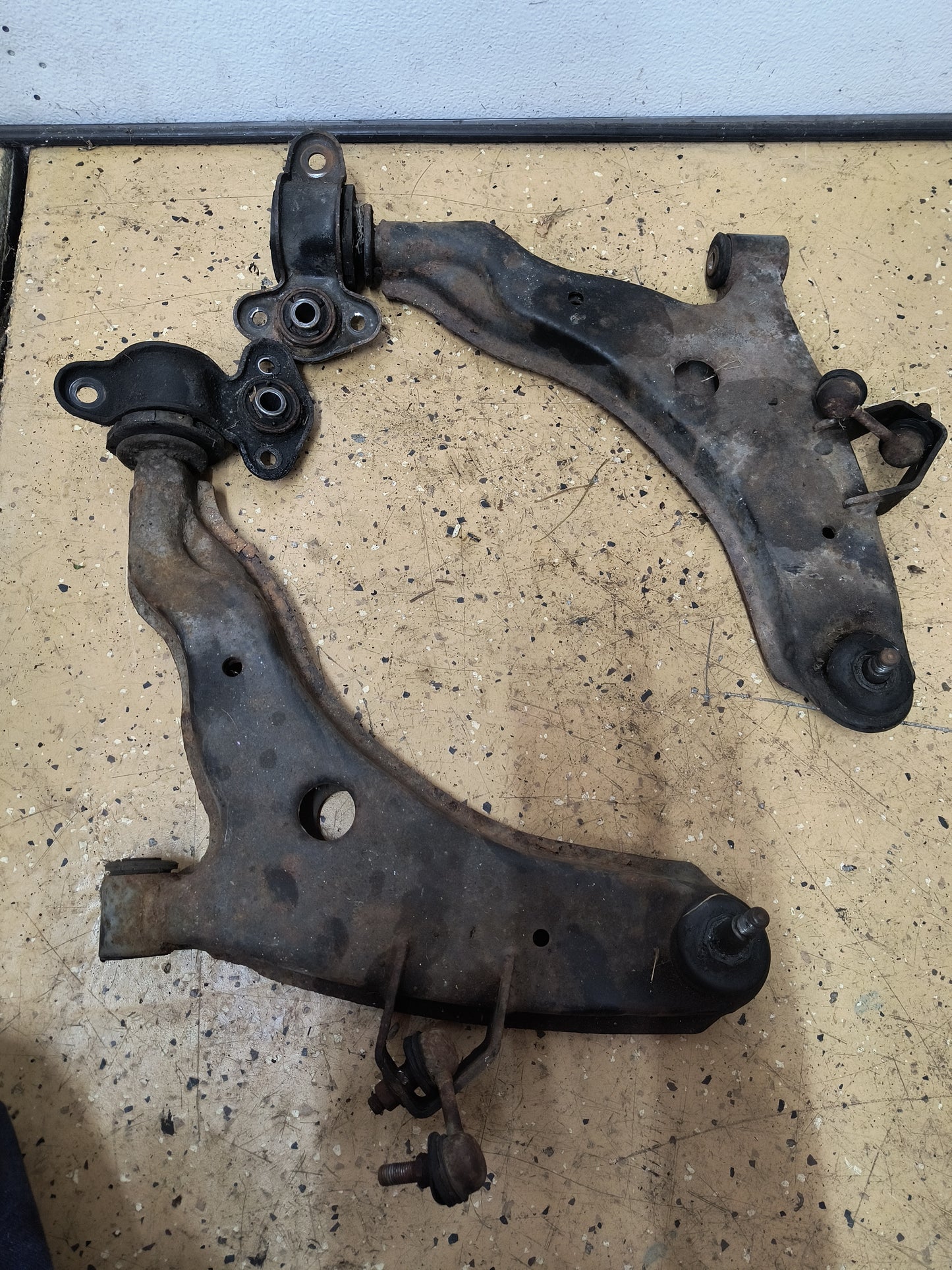 94-99 3000GT VR4 Dodge Stealth TT Front Lower Control Arms (Set)