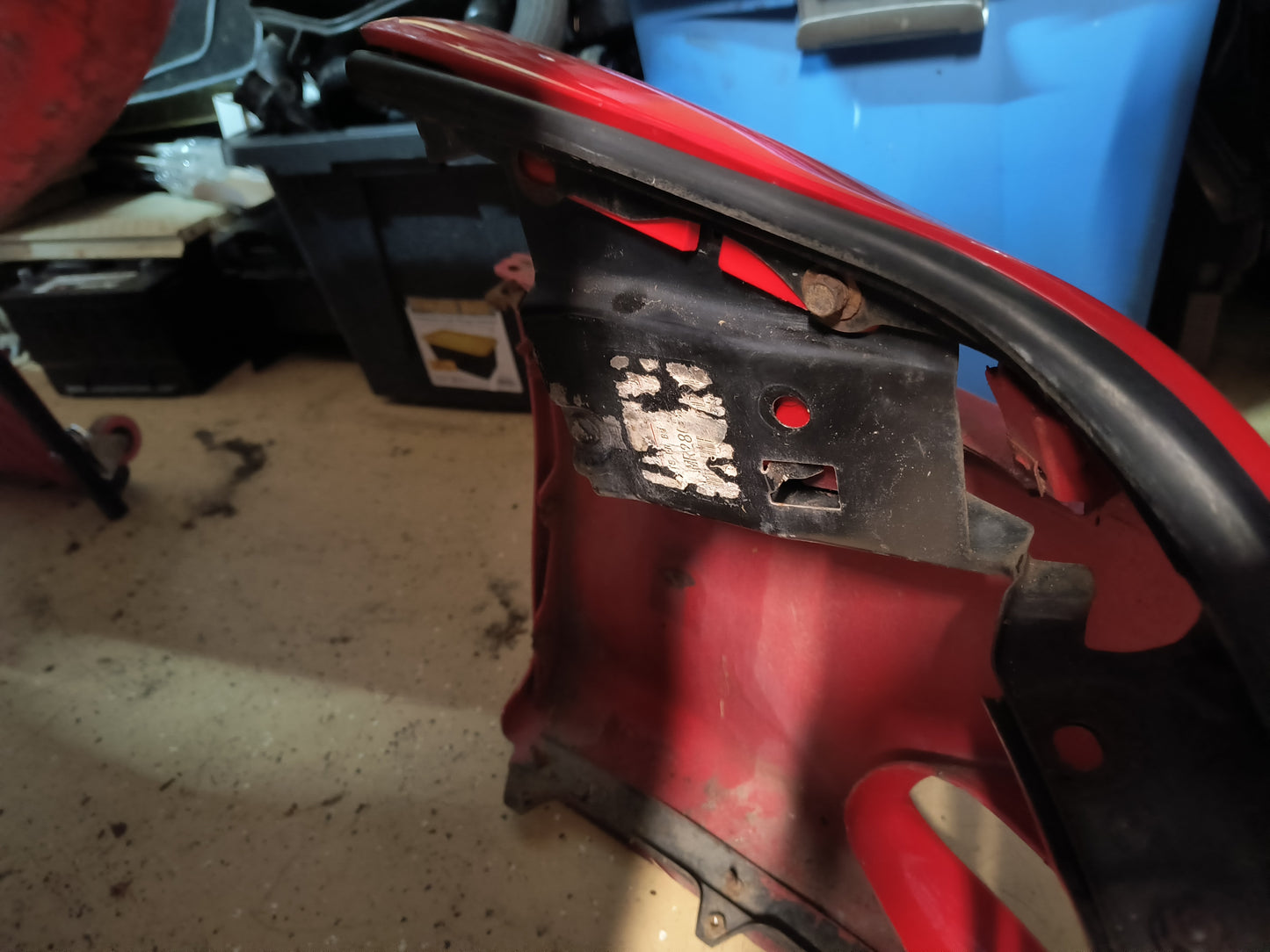 97 3000GT VR4 Headlight Rubber Seal Set (DS & PS)