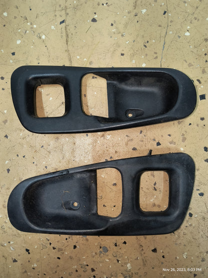 Door Handle Bezel (Set)