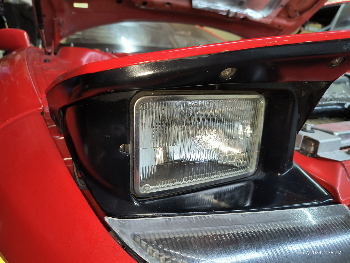 91-93 Pop-up Headlight Set