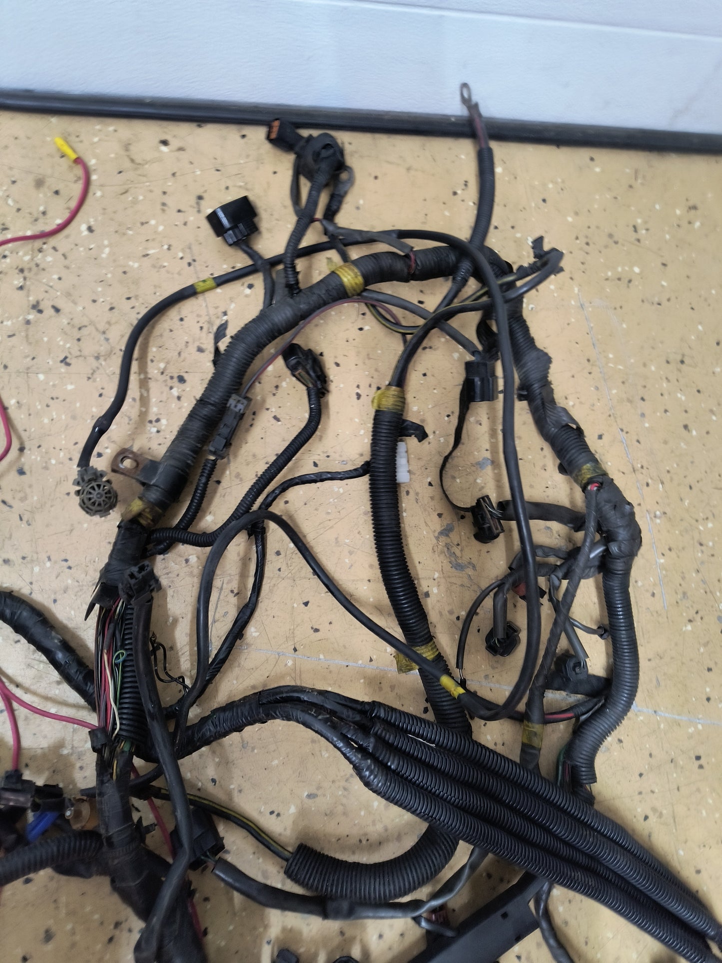 94-95 3000GT VR4 / Dodge Stealth TT ECU to Engine Harness *Hacked*