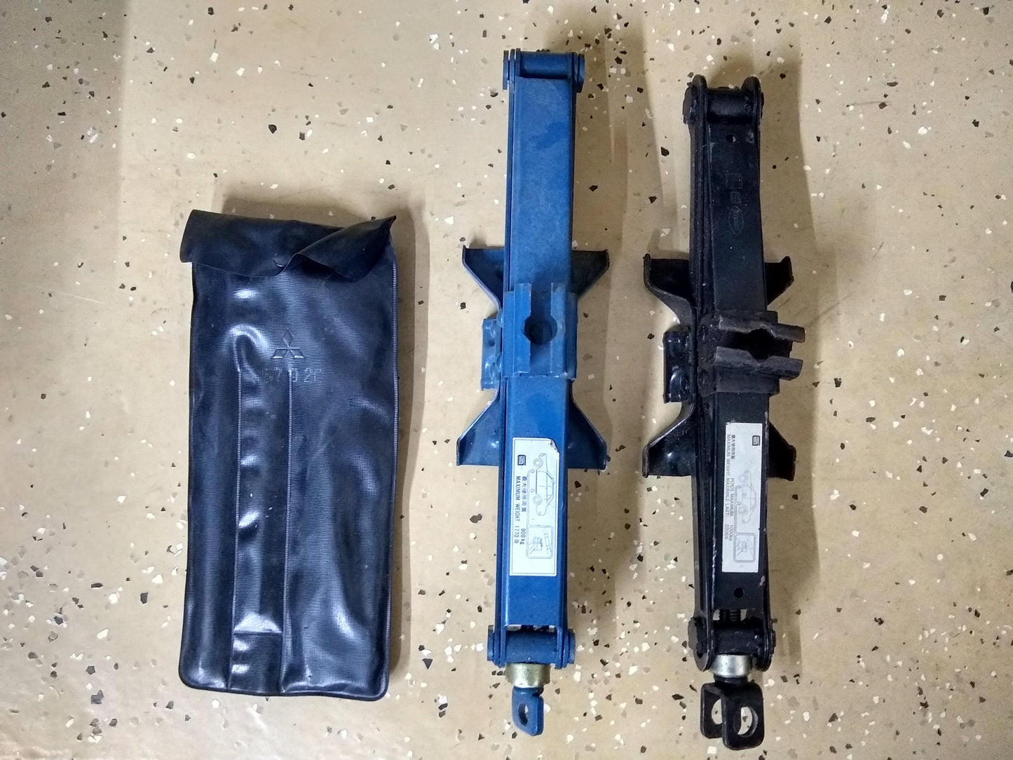 3000GT / Dodge Stealth OEM Scissor Jack