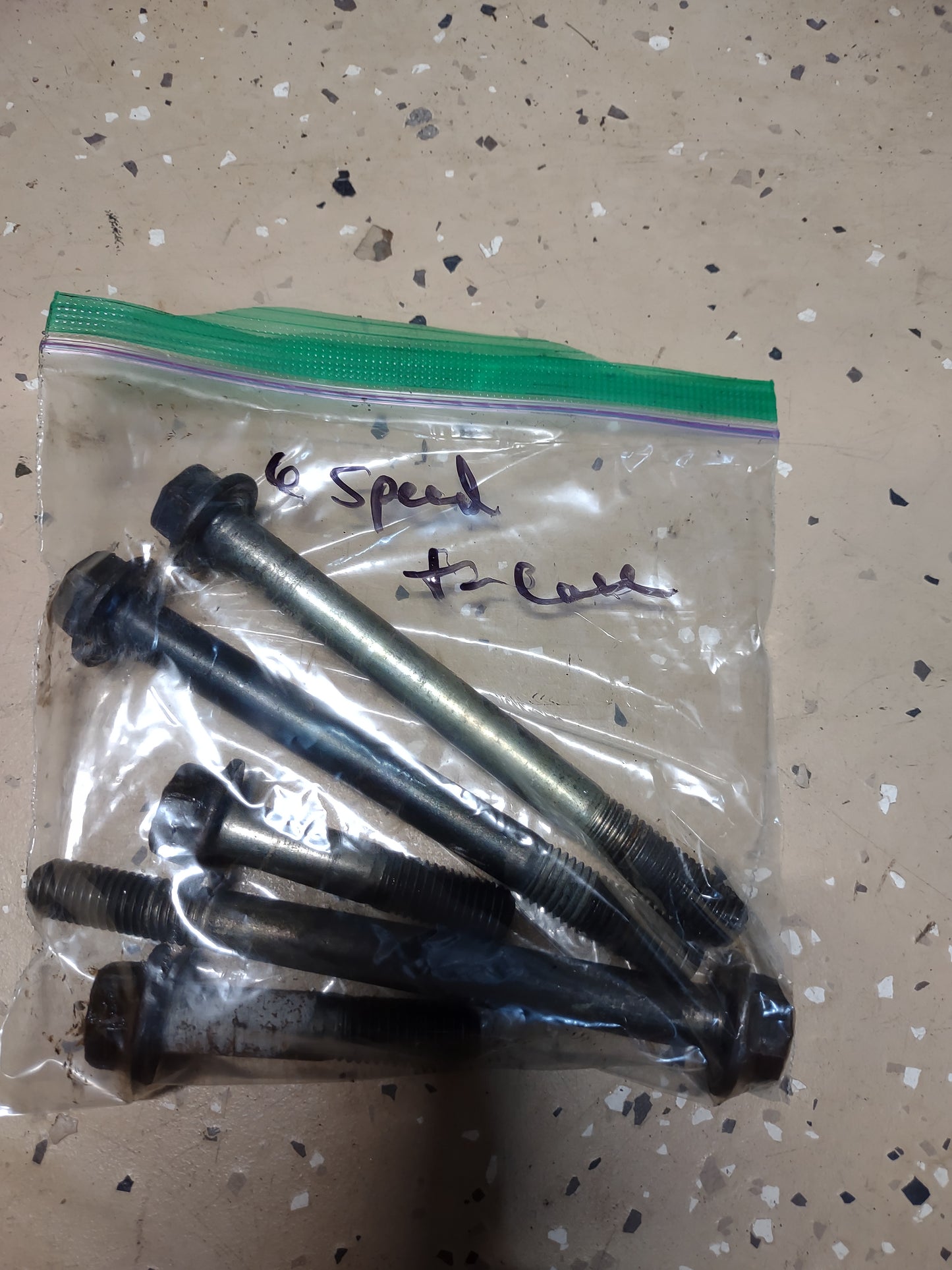 6 speed Transfer Case Bolts