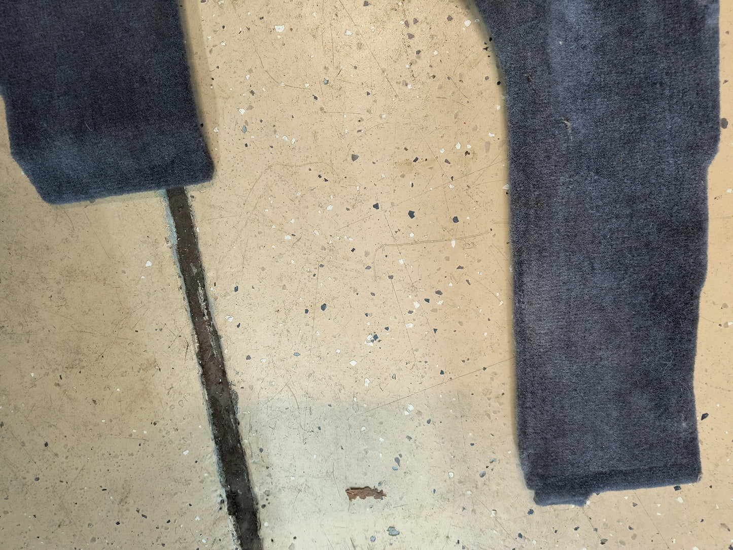 3000GT / Dodge Stealth Charcoal Console Carpets (3 Pieces)