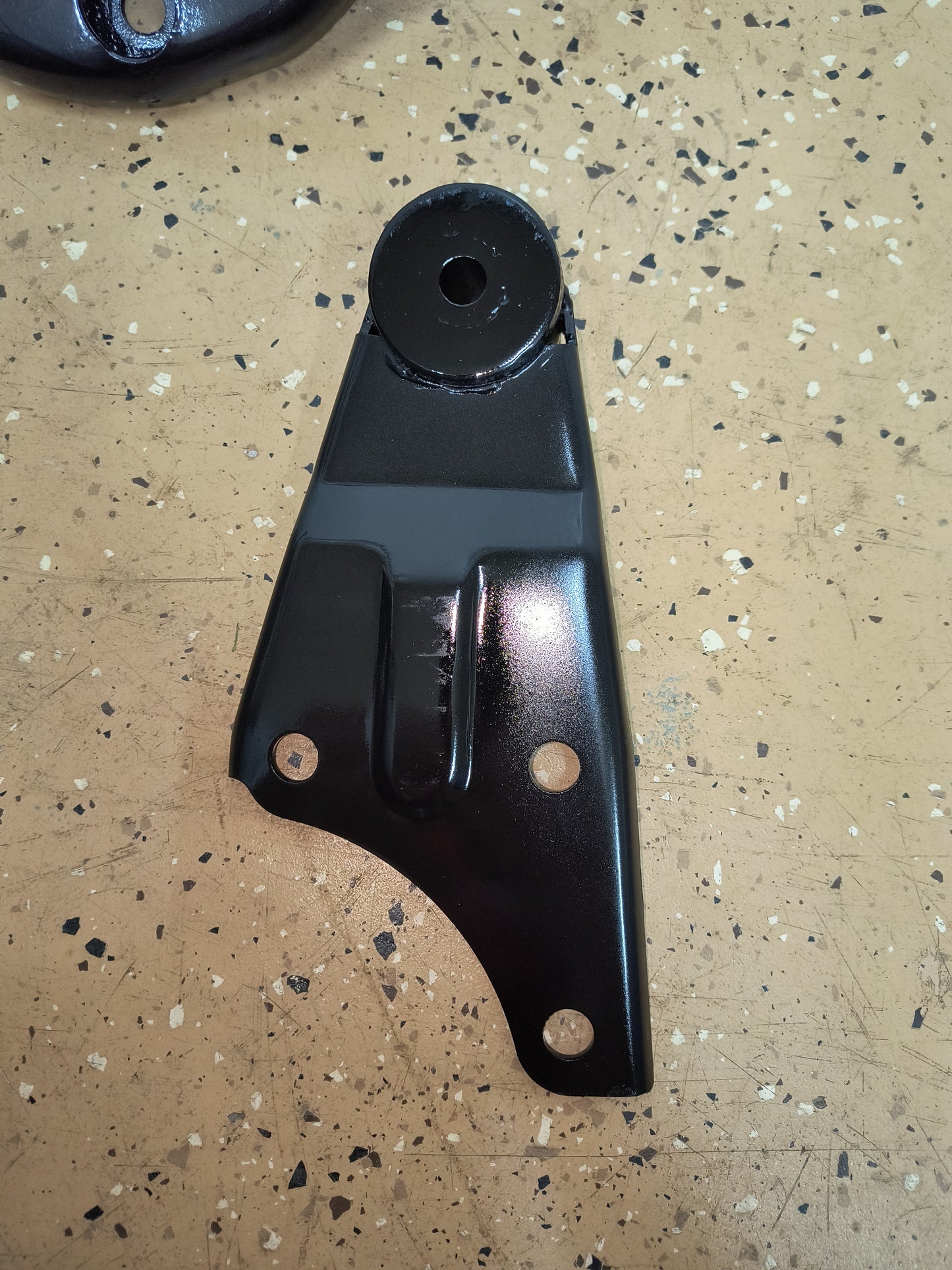 Solid Rear Differential Brackets