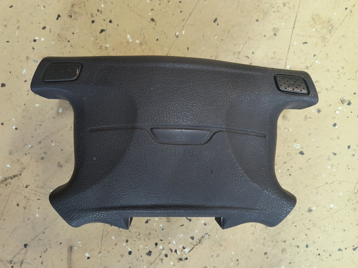 91-93 Mitsubishi DS Airbag