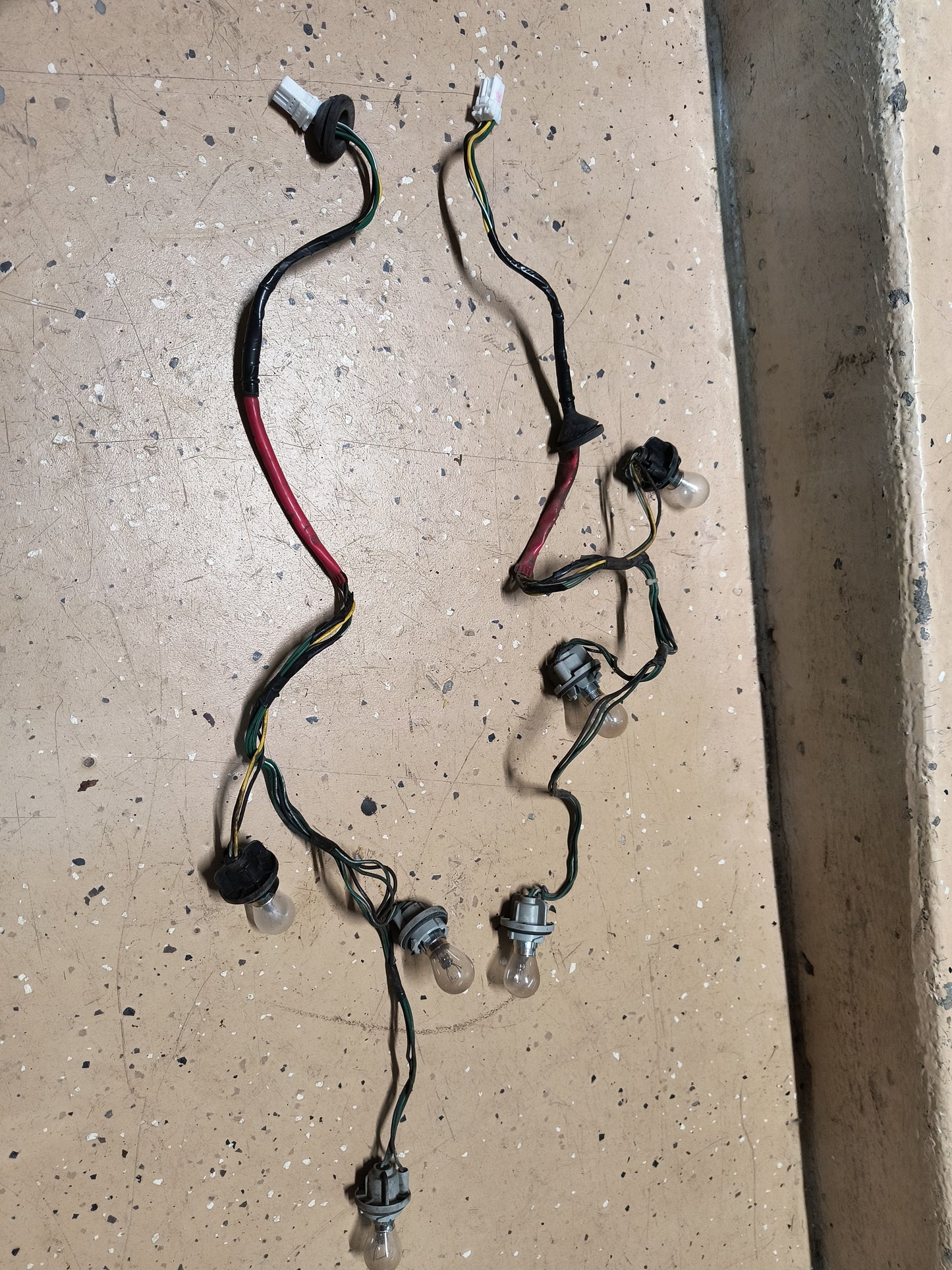 3000GT SL / VR4 Rear Taillamp Harness x 2 (DS & PS)