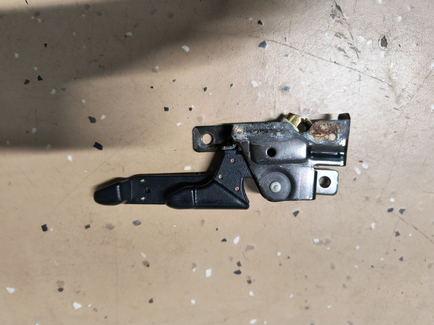 3000GT True Black Trunk and Fuel Door Latch