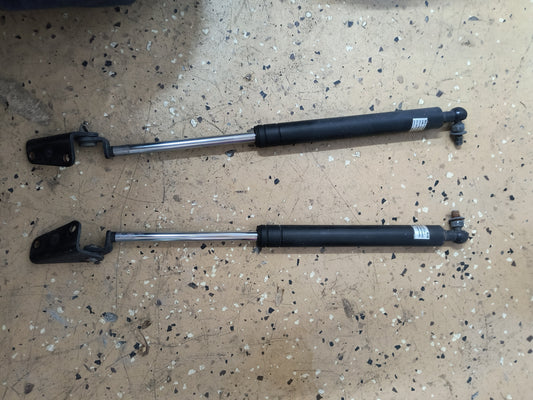 3000GT / Dodge Stealth Hood Struts