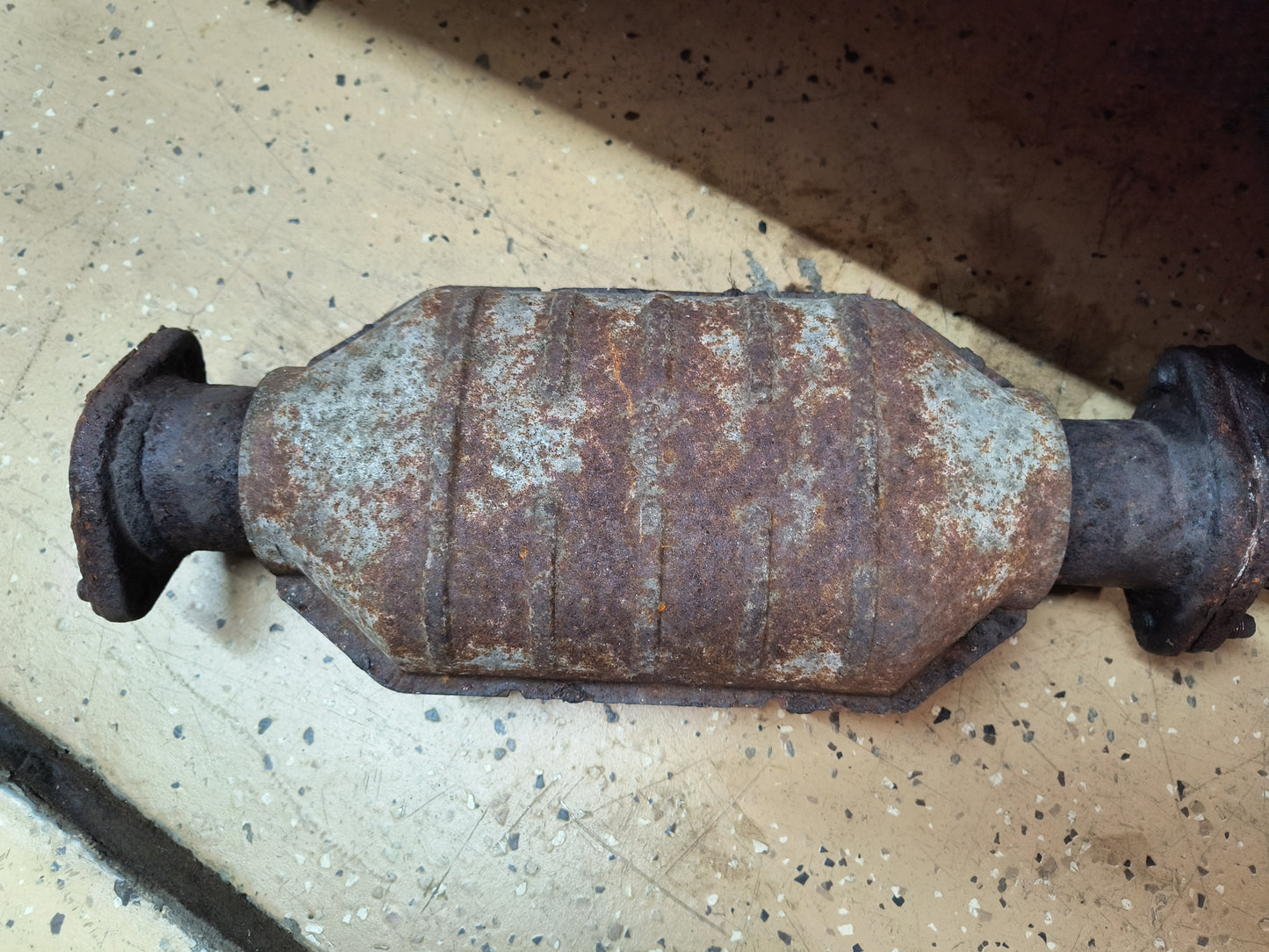 3000GT VR4 / Dodge Stealth TT OEM Main Catalyst