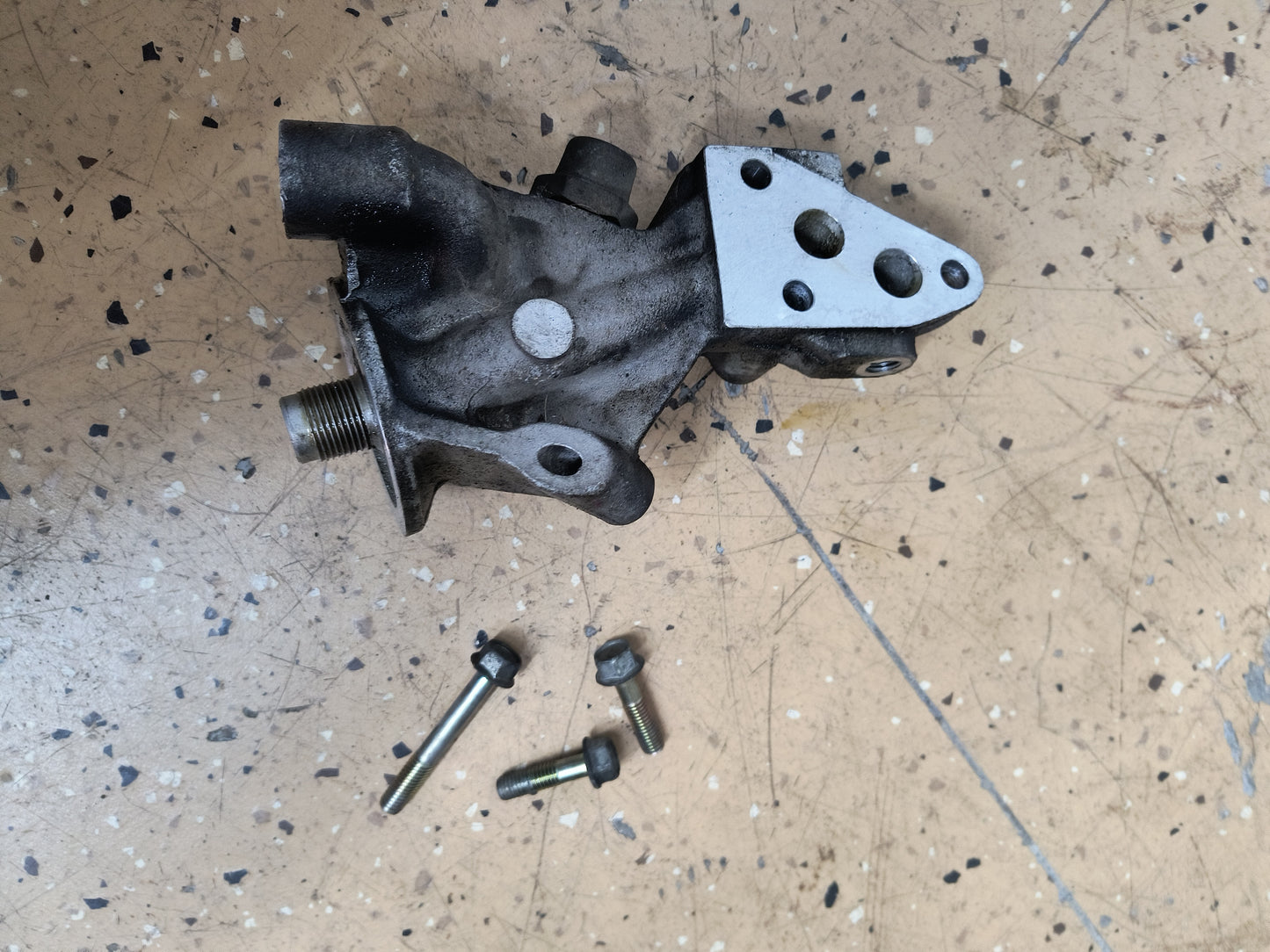 3000GT VR4 / Dodge Stealth TT Oil Filter Housing