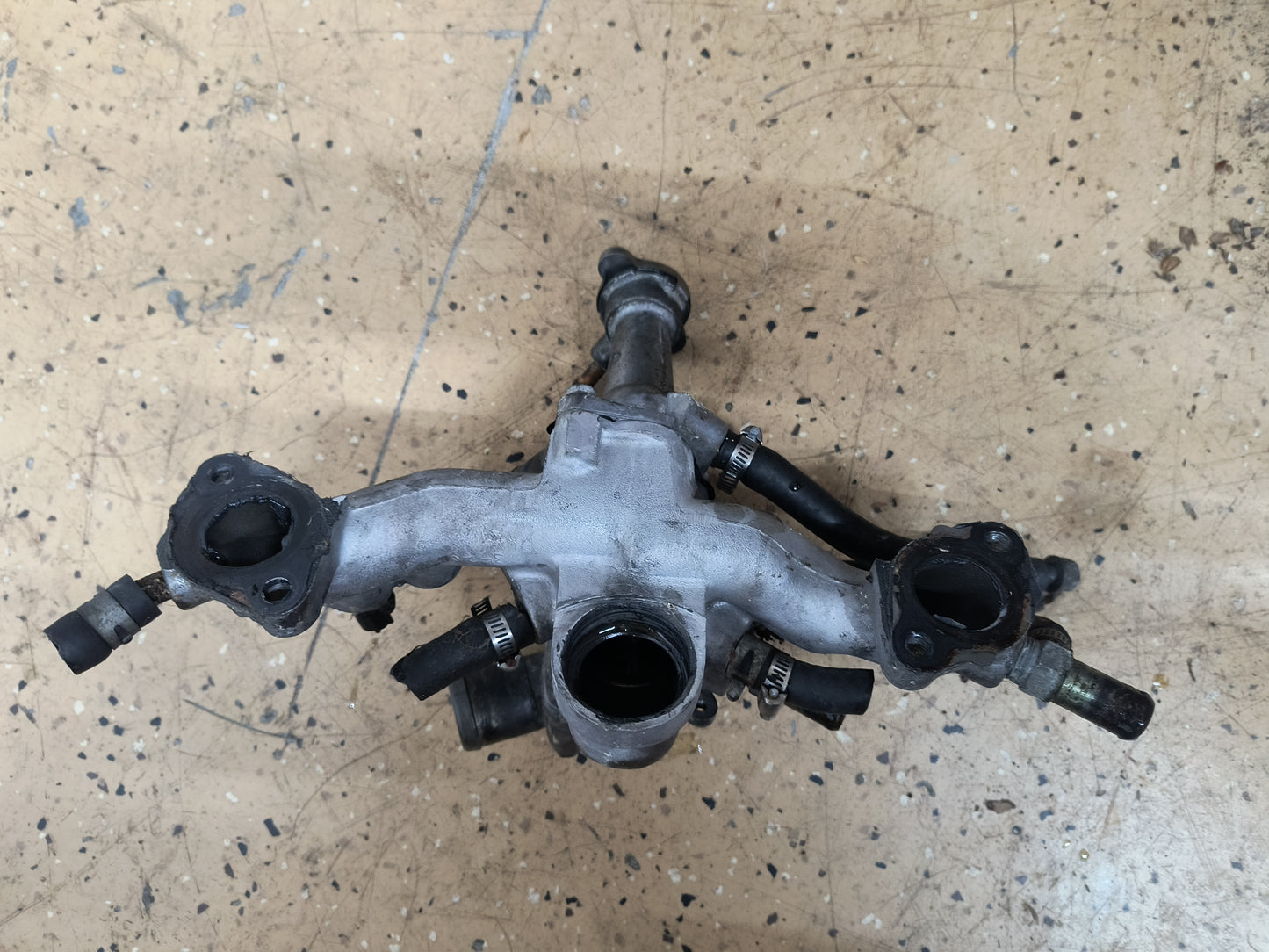 3000GT VR4 / Dodge Stealth TT Thermostat Housing