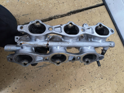 3000GT / Dodge Stealth Lower Intake Plenum