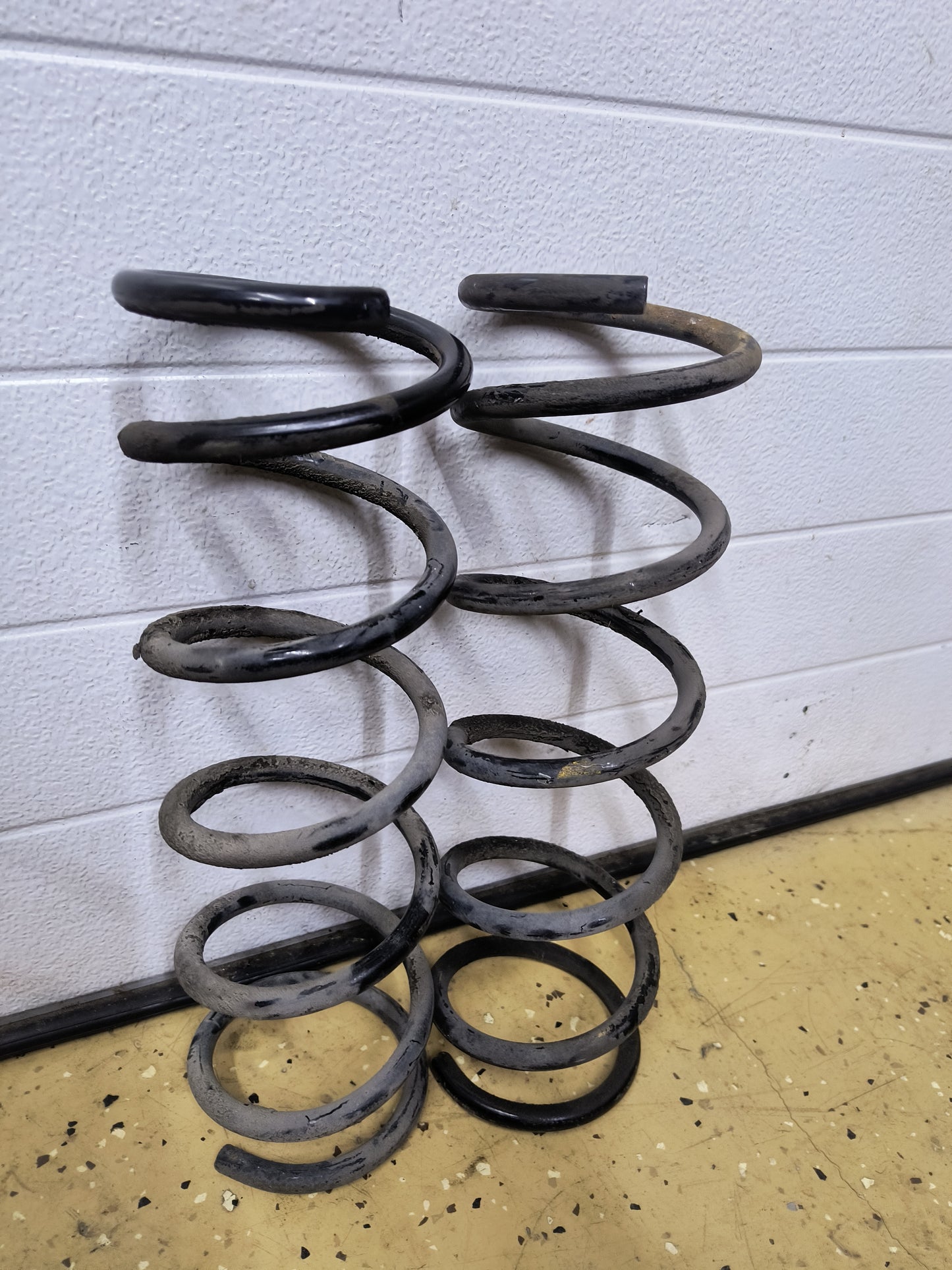 3000GT VR4 / Dodge Stealth TT OEM Coil Springs