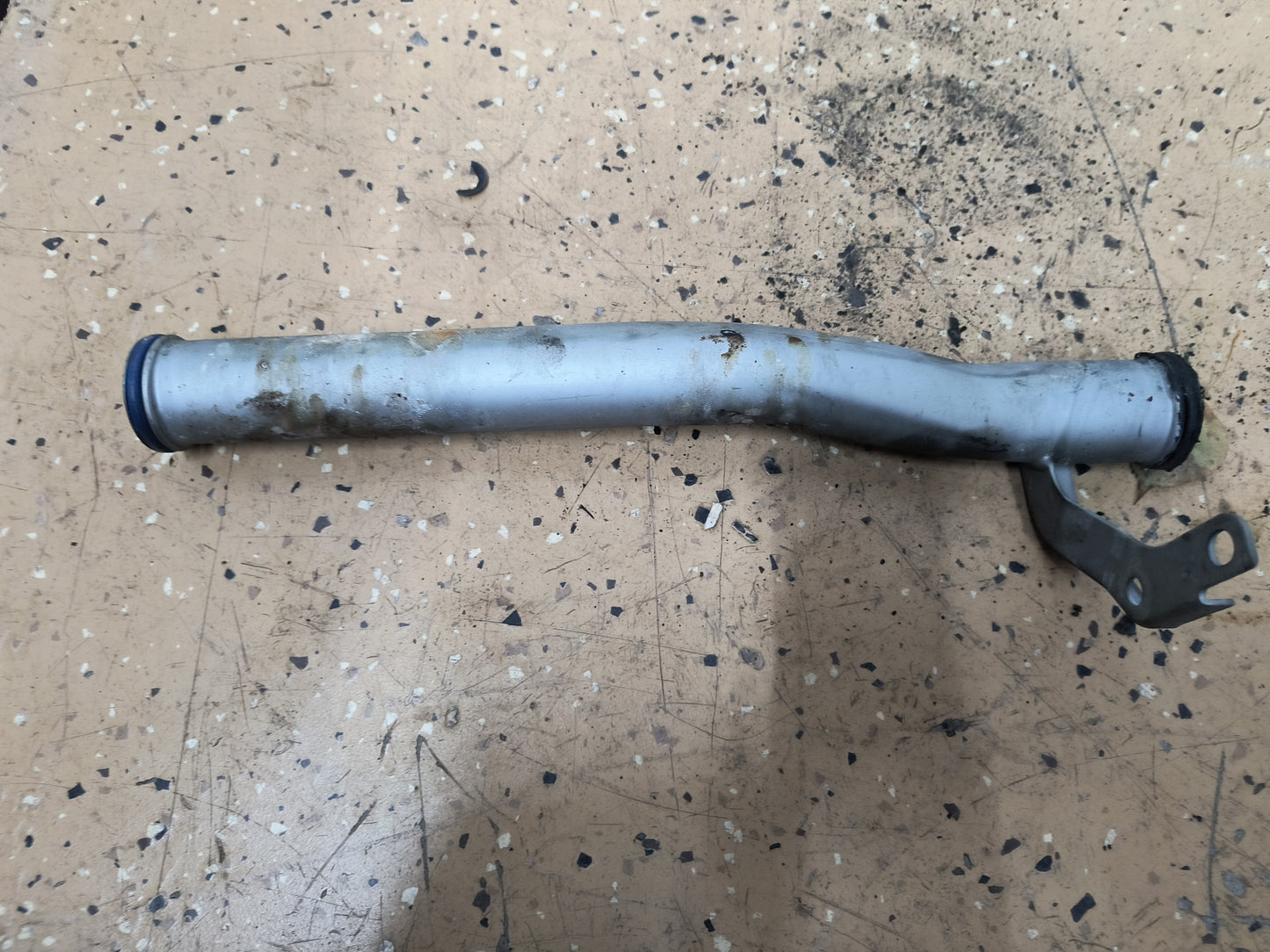 3000GT / Dodge Stealth Coolant Crossover Pipe