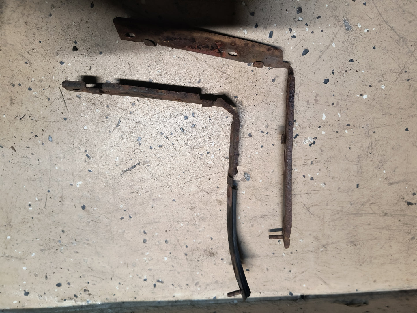 97 3000GT Front Fascia Bumper/Fender L Bracket Set (DS & PS)