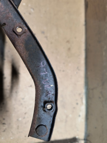 97 3000GT Front Fascia Bumper/Fender L Bracket Set (DS & PS)