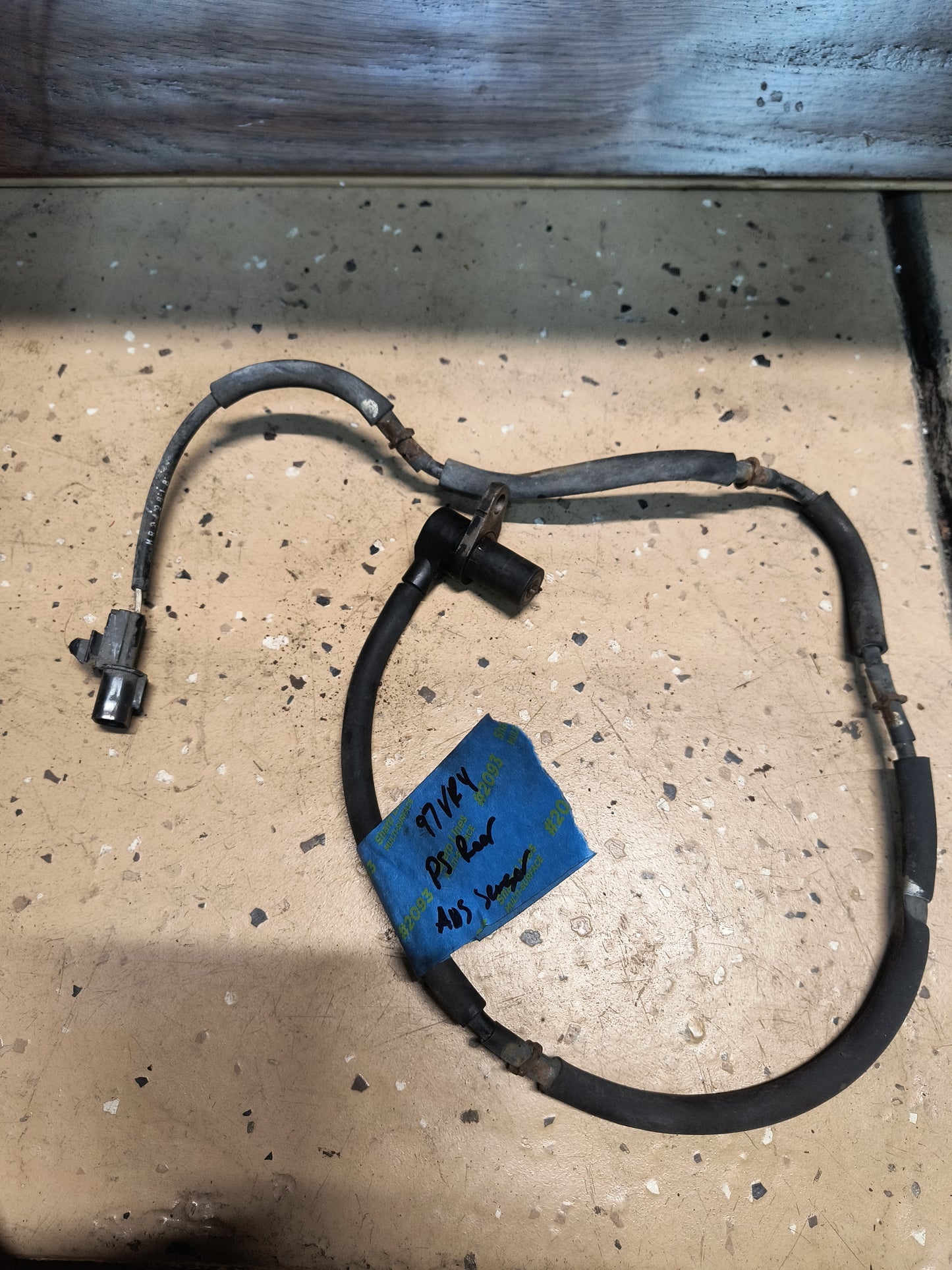 3000GT VR4 / Dodge Stealth TT OEM Passenger Side Rear ABS Sensor