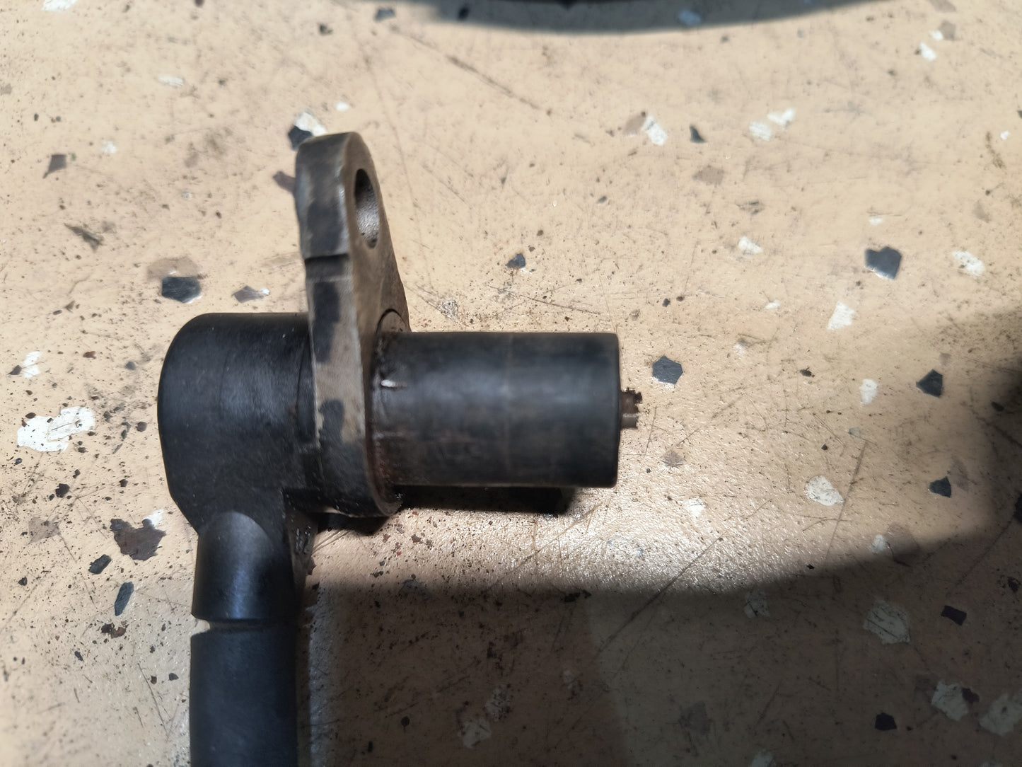 3000GT VR4 / Dodge Stealth TT OEM Passenger Side Rear ABS Sensor