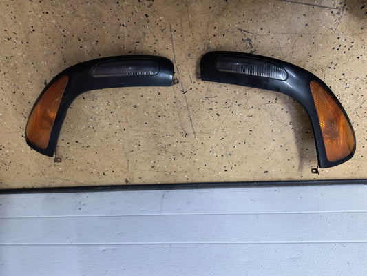 91-93 Dodge Stealth Side Makers / Turn Signals