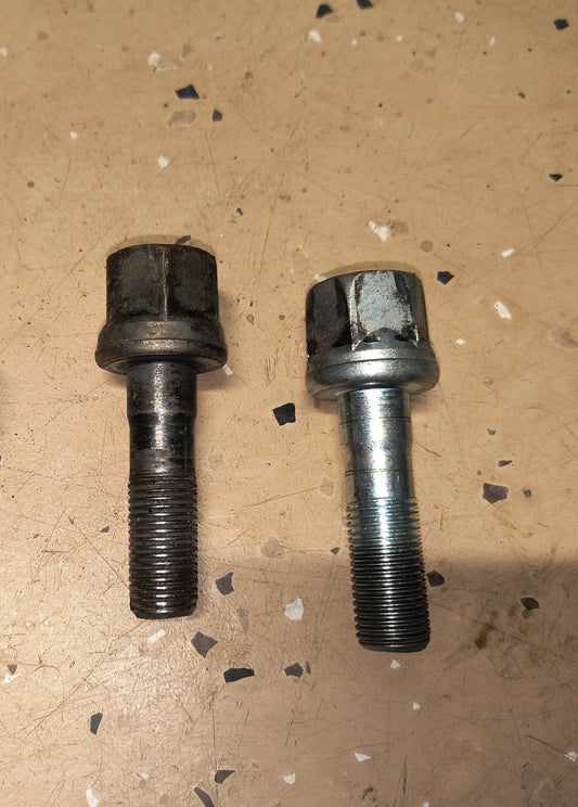 3000GT / Dodge Stealth - OEM Crank Pulley Harmonic Balancer Bolt