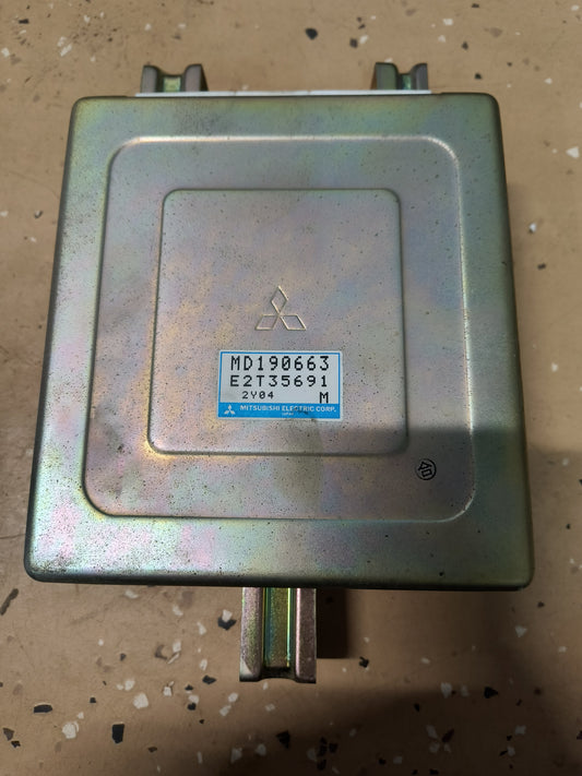 93 3000GT VR4 / Dodge Stealth TT ECU (MD190663)