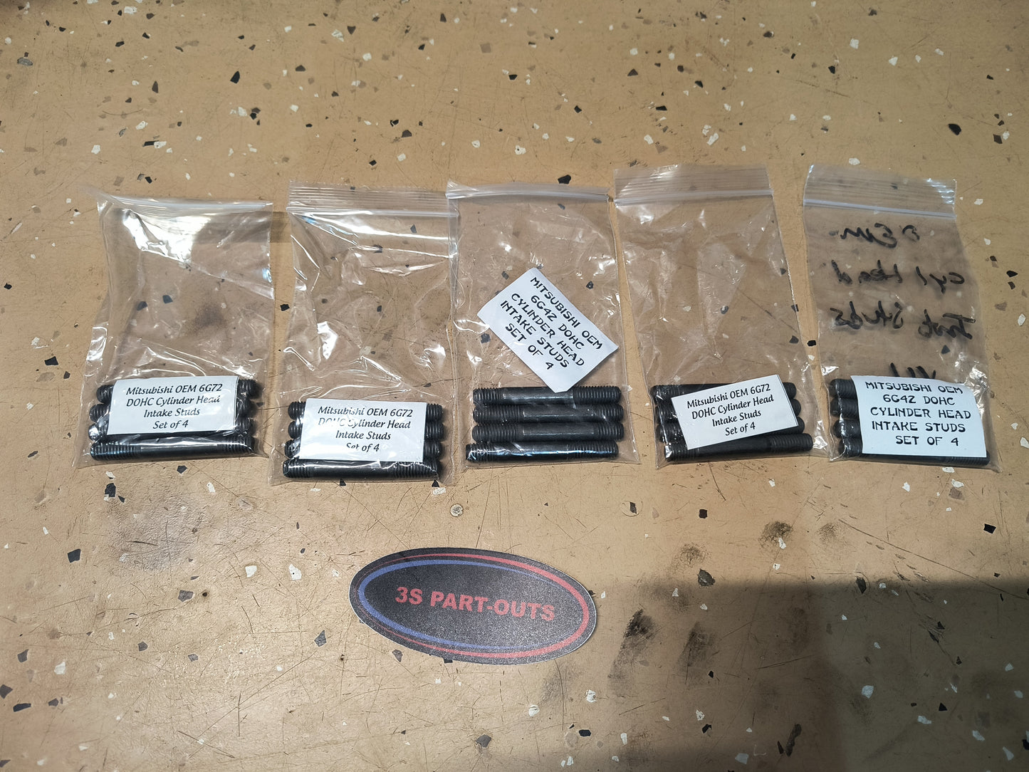 3000GT / Dodge Stealth 6G72 DOHC Intake Studs (Set of 4)