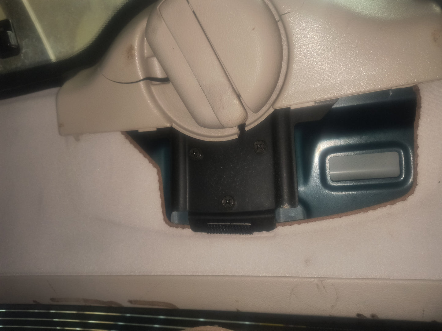 3000GT / Dodge Stealth Manual Sunroof Crank and Assembly