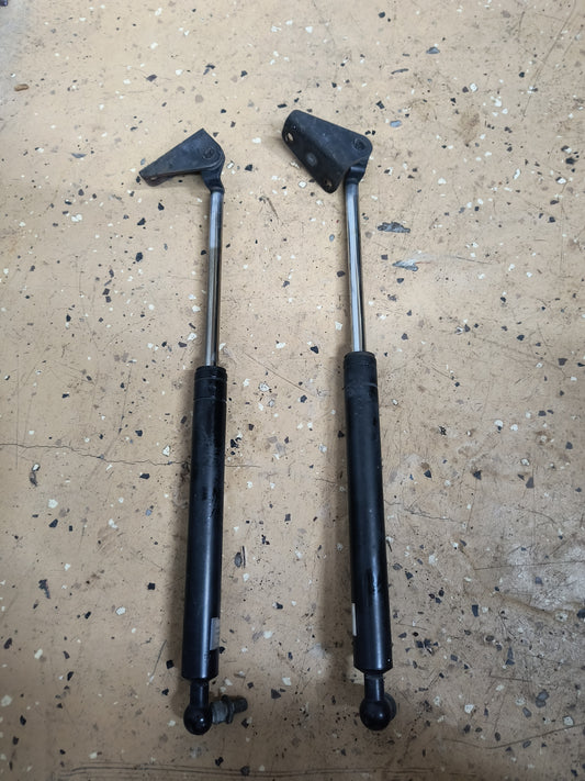 3000GT / Dodge Stealth Hood Struts
