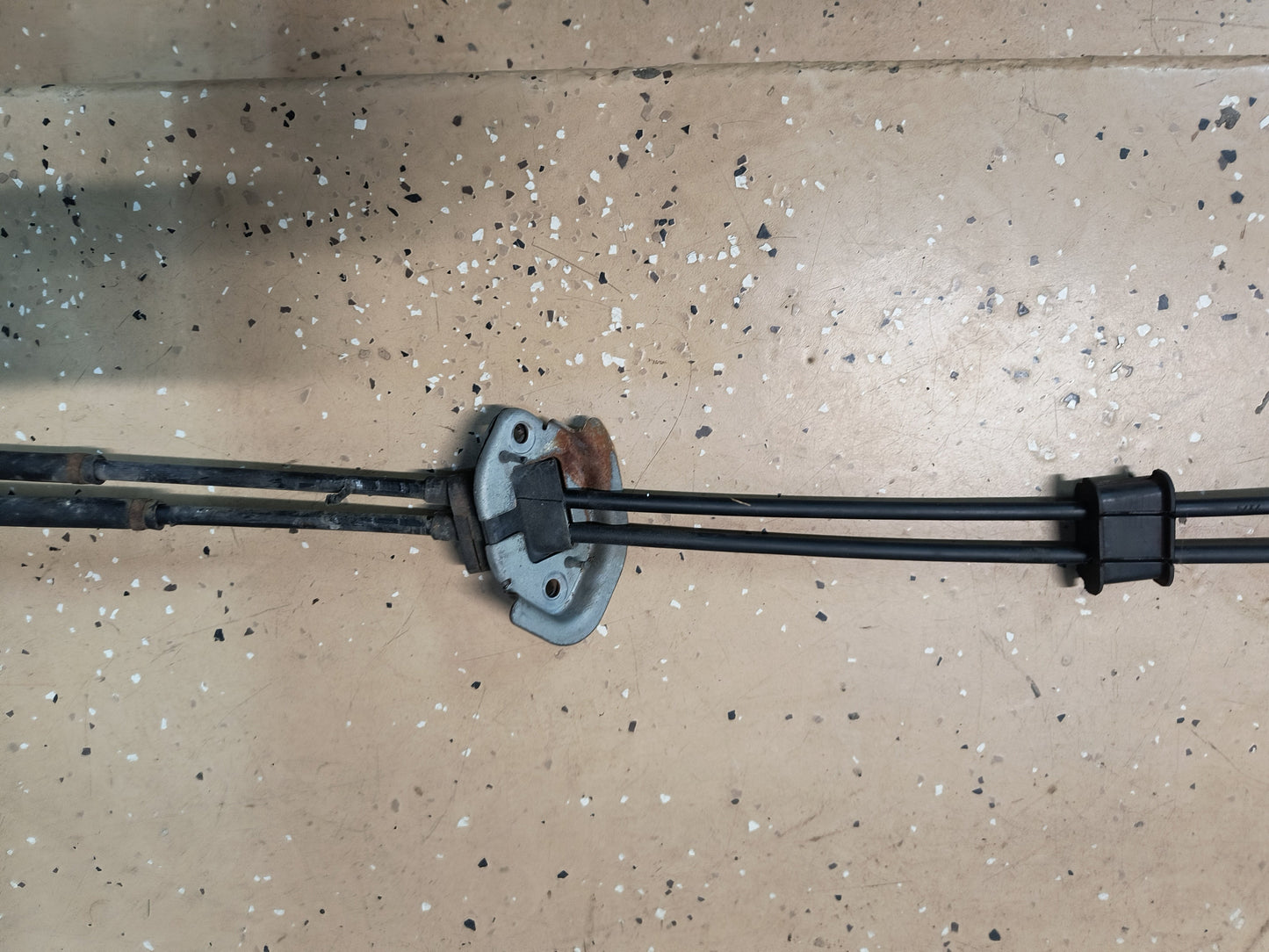 91-93 3000GT VR4 / Dodge Stealth TT Base and Shifter Cables