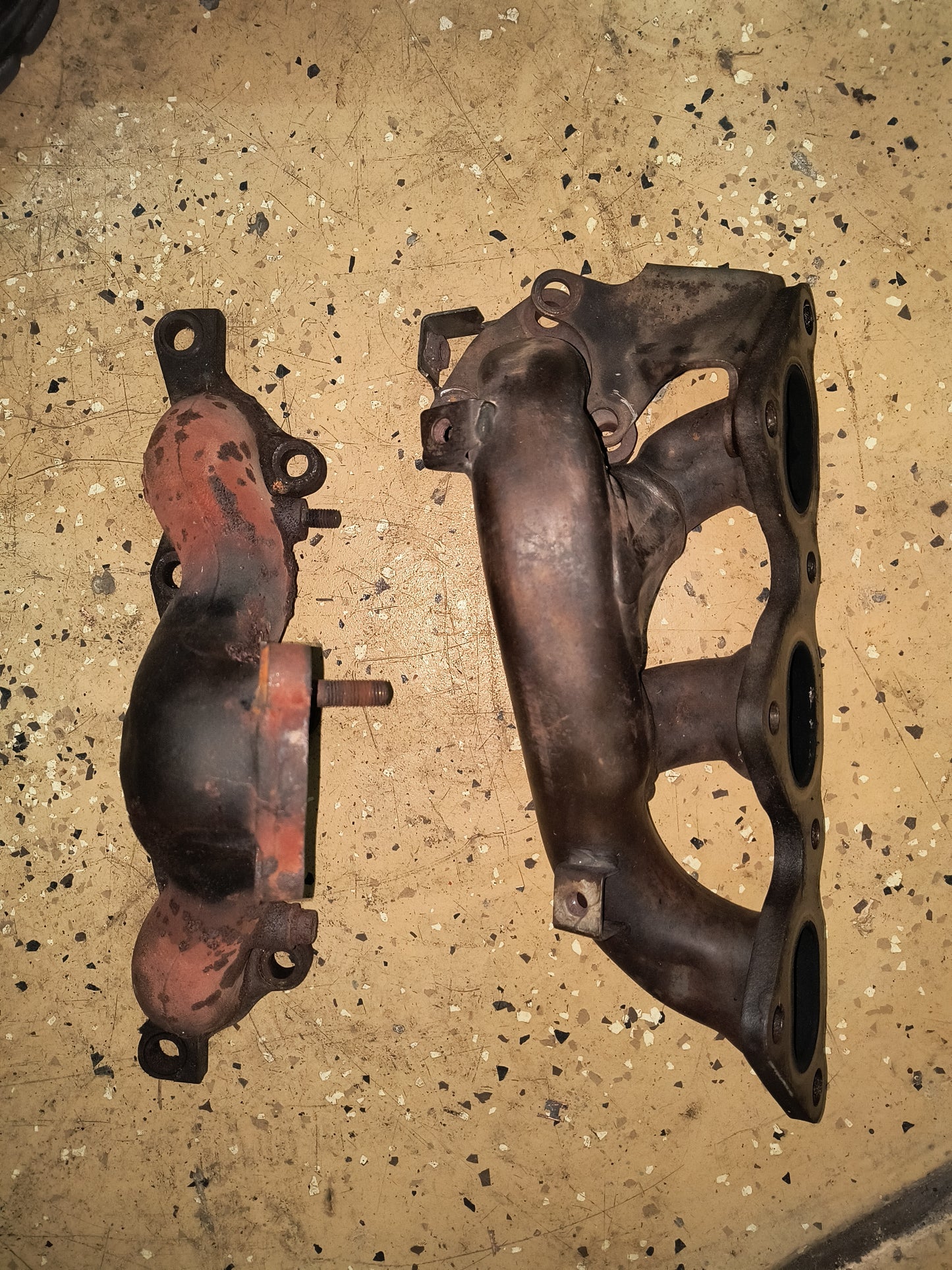 3000GT VR4 / Dodge Stealth TT Front and Rear Exhaust Manifolds