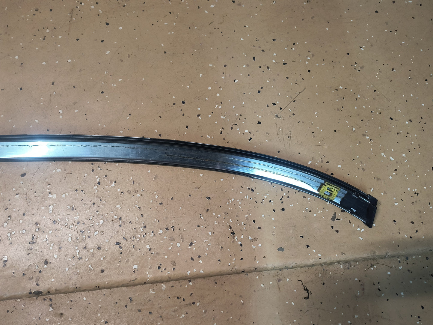 3000GT / Dodge Stealth Front Upper Windshield Trim w/Glass Roof