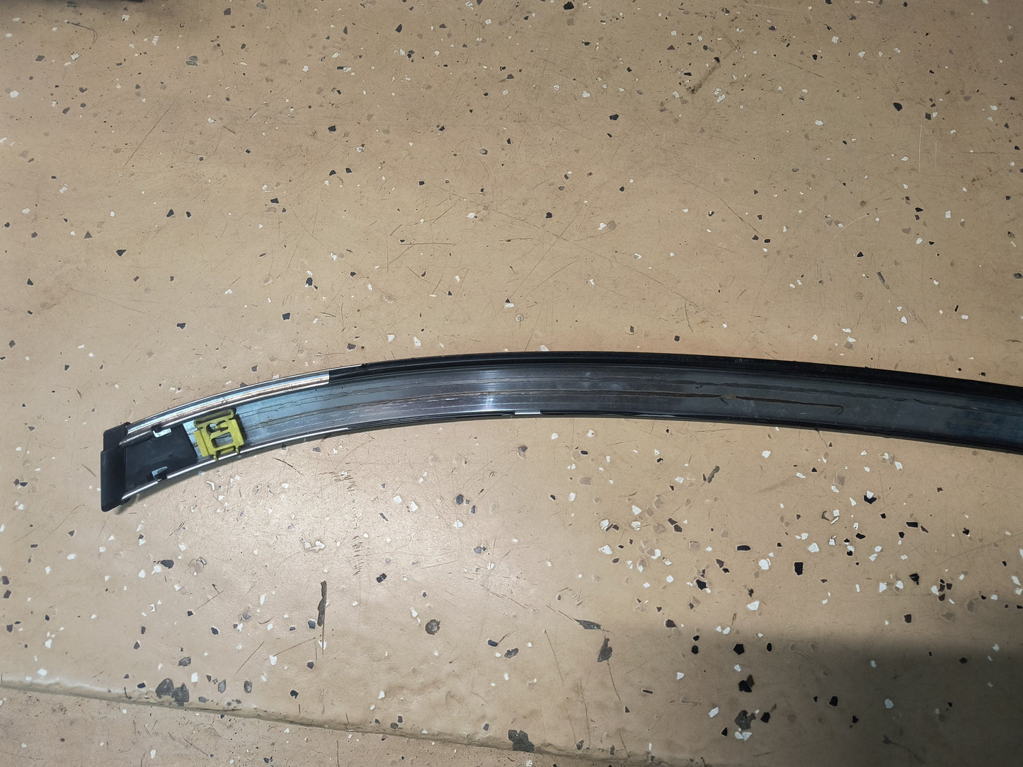 3000GT / Dodge Stealth Front Upper Windshield Trim w/Glass Roof