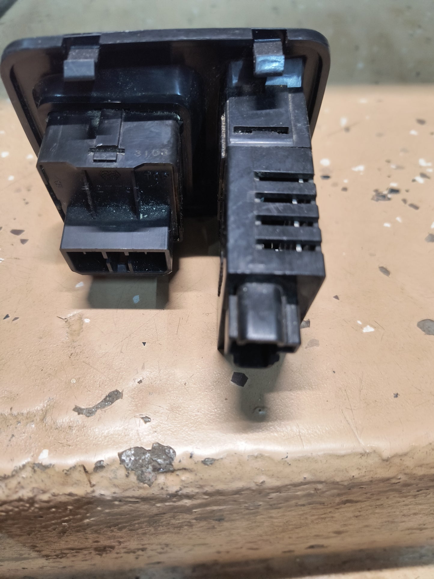 3000GT / Dodge Stealth Dimmer and Side Mirror Switch Bezel