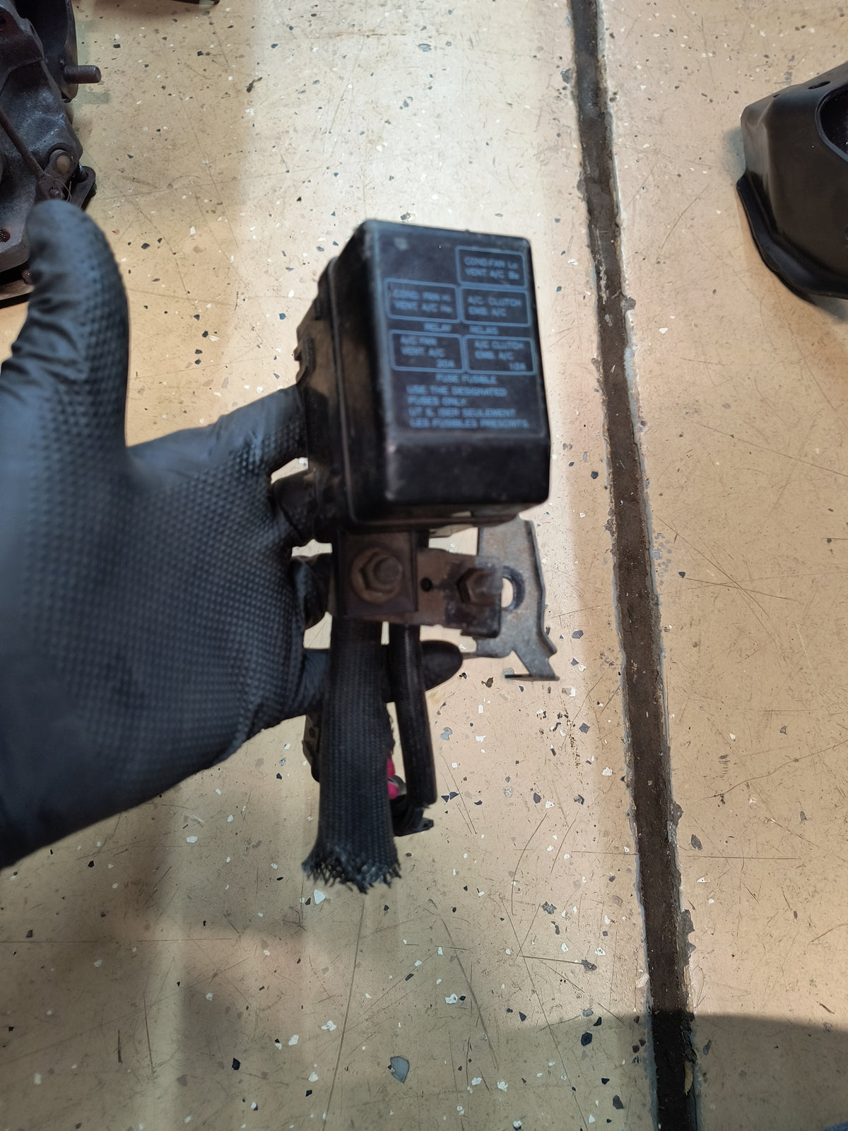 3000GT / Dodge Stealth A/C Engine Bay Relays