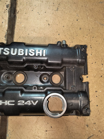 3000GT VR4 / Dodge Stealth TT Refinished Black Valve Cover