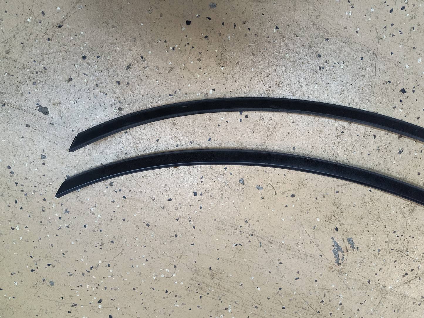 3000GT / Dodge Stealth Rear Lower Window Trim