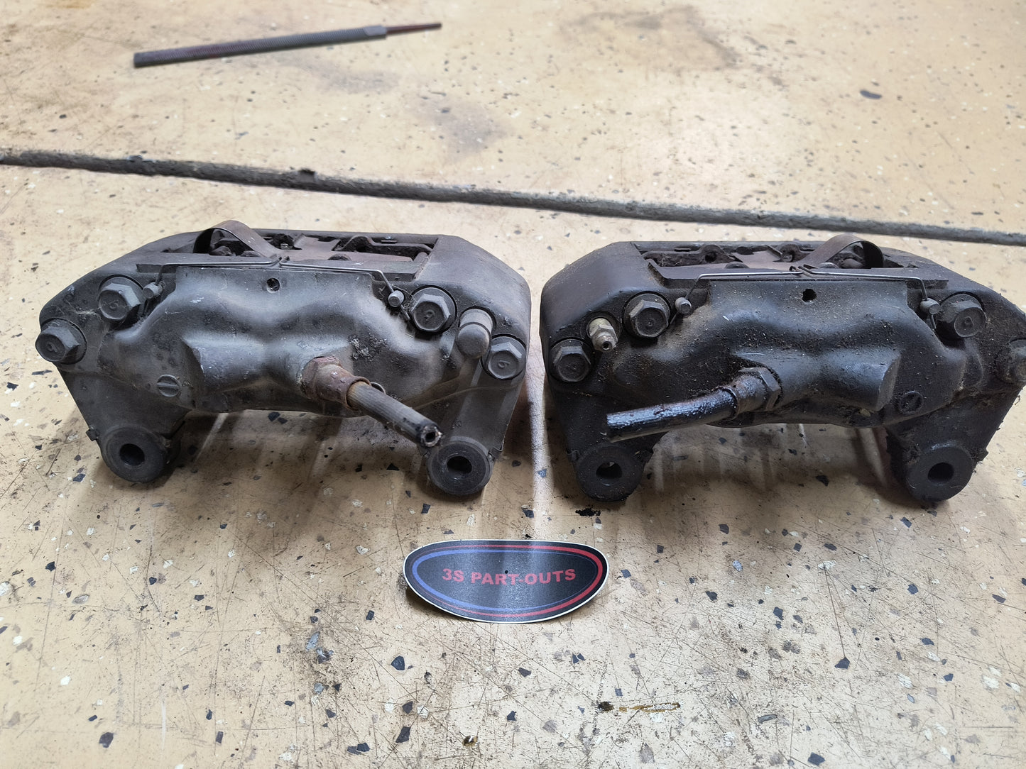 91-93 3000GT VR4 / Dodge Stealth TT Front Calipers (Set)