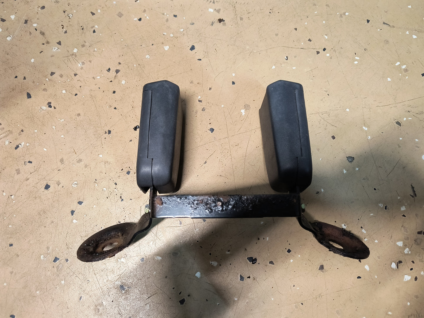 3000GT VR4 / Dodge Stealth TT Rear Seatbelt Latch