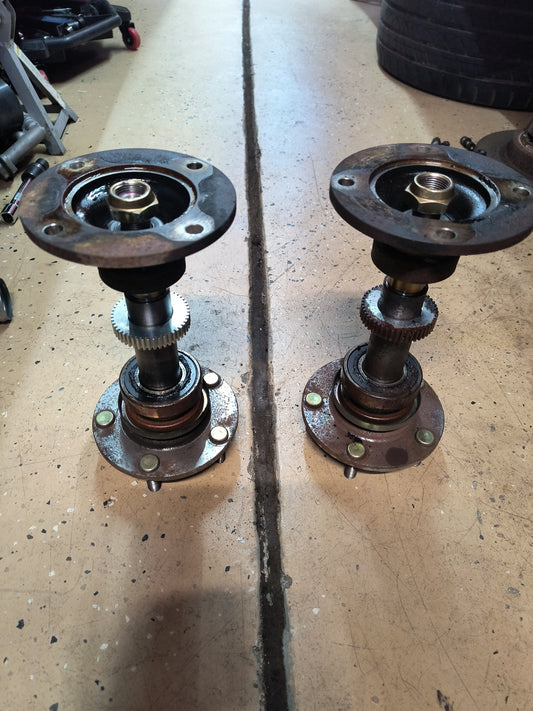 3000GT VR4 / Dodge Stealth TT AWD Rear Wheel Hub (Set)