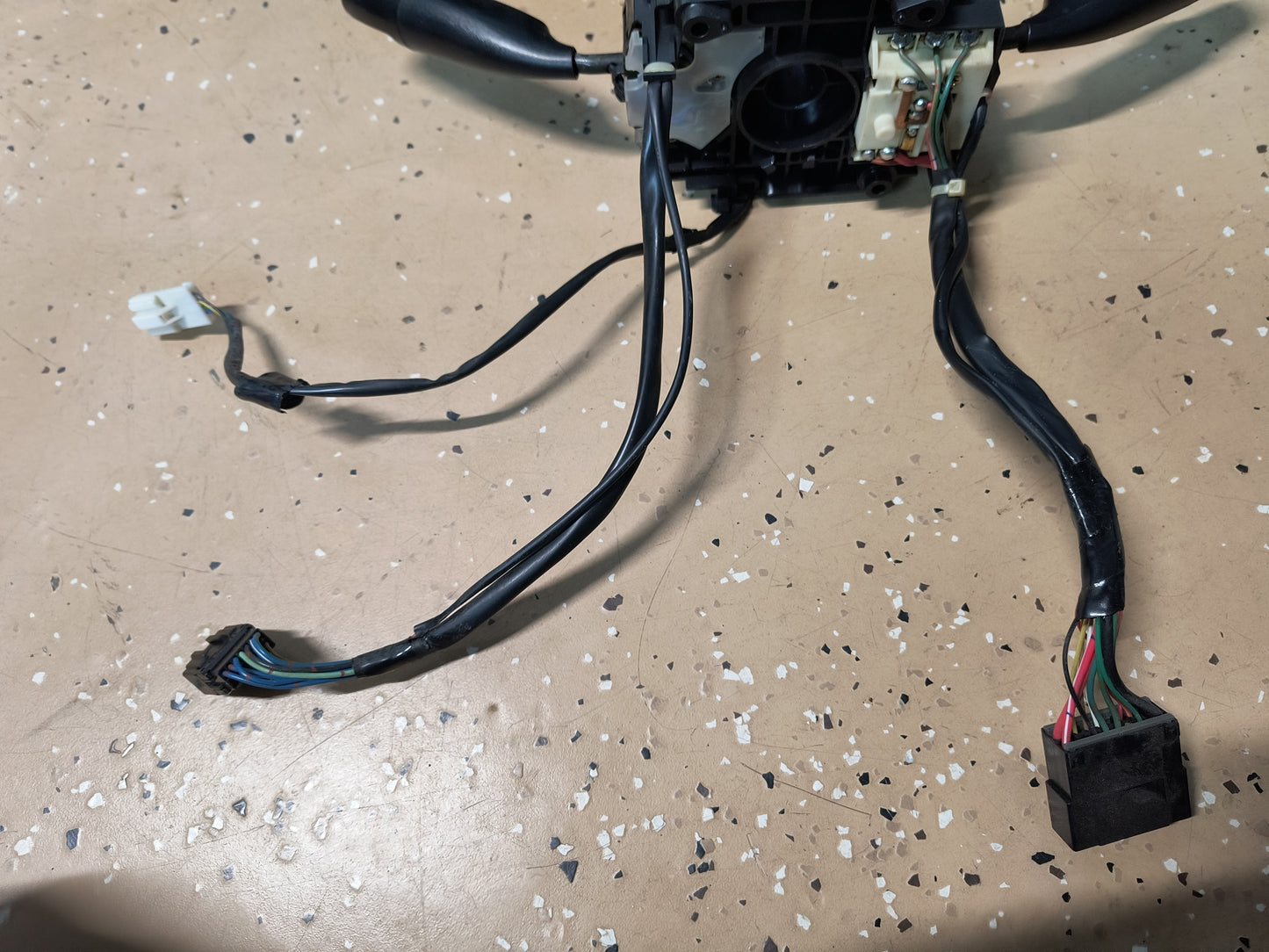 3000GT VR4 / Dodge Stealth TT Combination Switch w/ Wiper & Turn Arms - MB629617