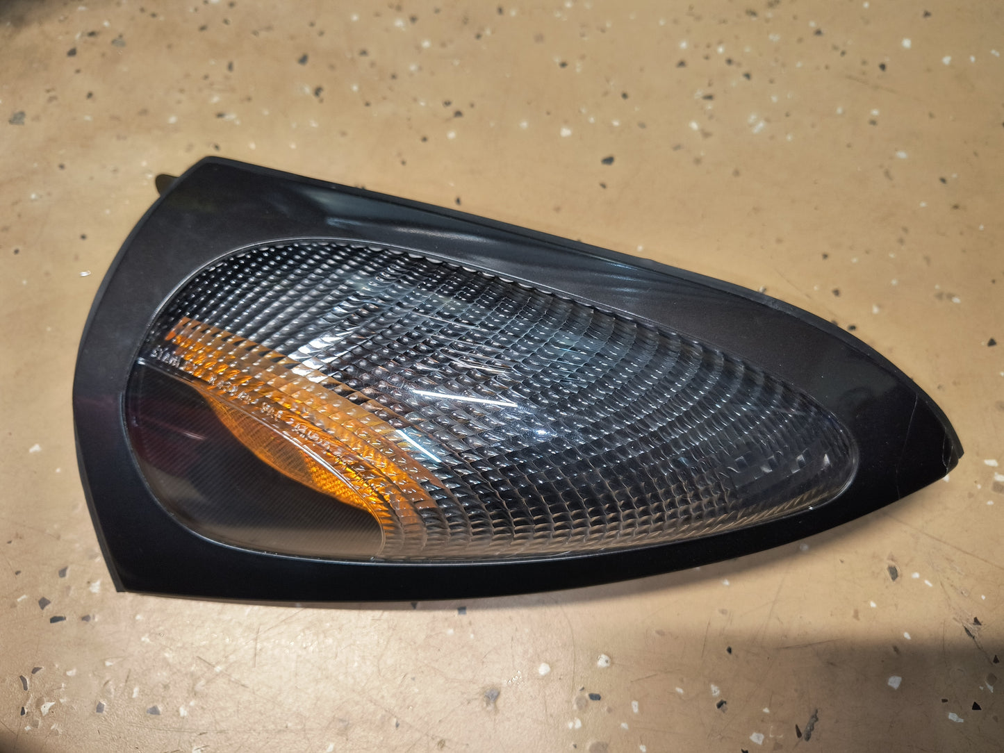 99 3000GT Passenger Turn Signal / Side Marker