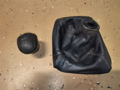 3000GT VR4 / Dodge Stealth TT 5-speed Knob and Boot