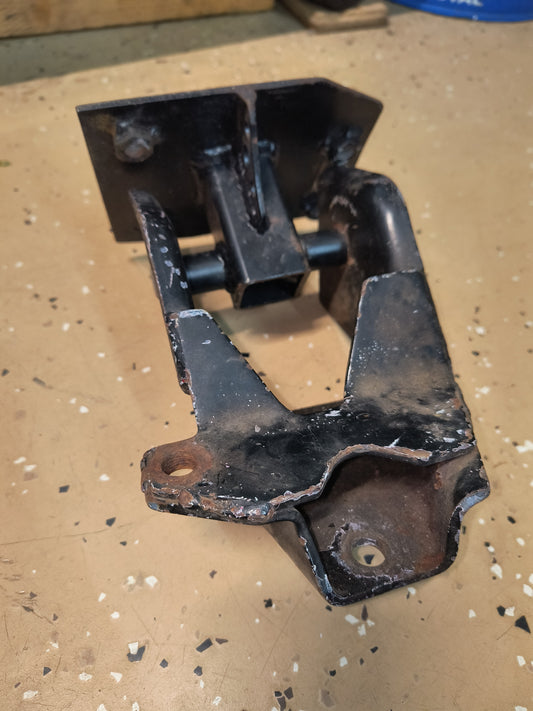 3000GT VR4 / Dodge Stealth TT Solid Transmission Mount and Bracket